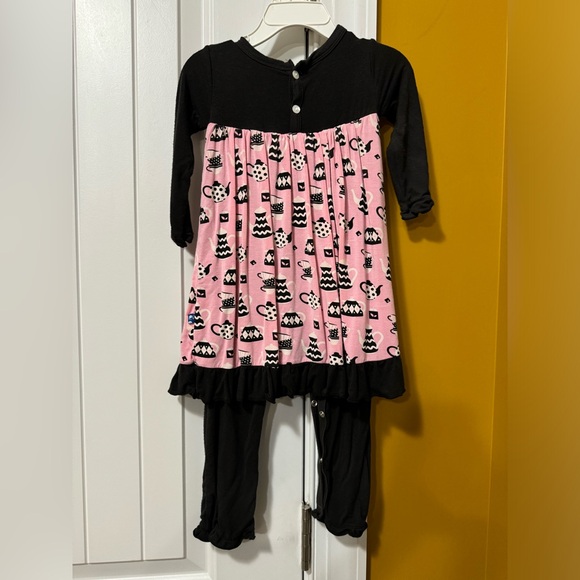 Kickee pants “tea time” bamboo dress with built in snap pants - Picture 3 of 4